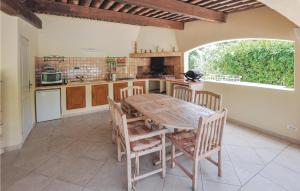 Amazing home in Montauroux with Private swimming pool, Outdoor swimming pool and WiFi