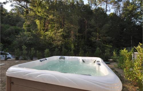 Amazing home in Montauroux with WiFi and 3 Bedrooms