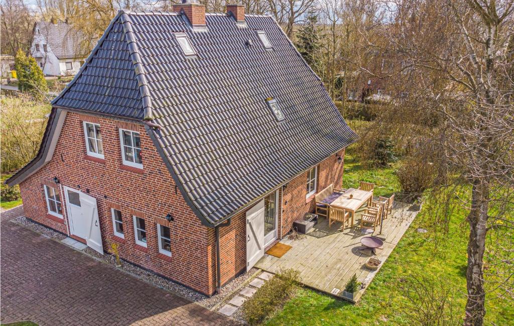 Amazing home in Osterhever with 4 Bedrooms and WiFi , 25836 Osterhever