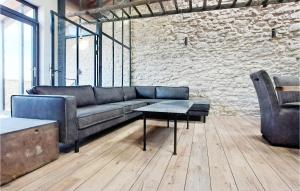 Amazing home in Pennautier with Outdoor swimming pool, WiFi and 4 Bedrooms
