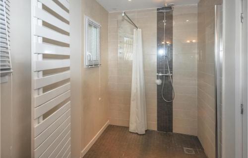 Amazing home in Peymeinade with 3 Bedrooms, Private swimming pool and Outdoor swimming pool