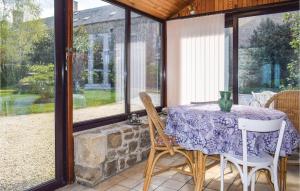 Amazing home in Plancoet w/ 4 Bedrooms and WiFi