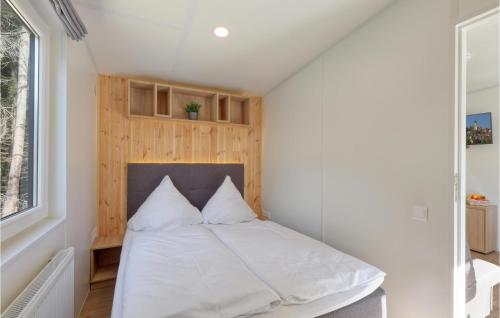 Amazing home in Pleinfeld with 1 Bedrooms