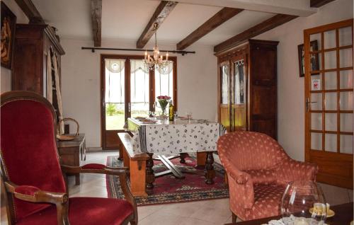 Amazing home in Pleubian with 4 Bedrooms and WiFi