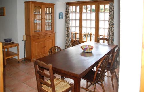 Amazing home in Plouguiel with 2 Bedrooms