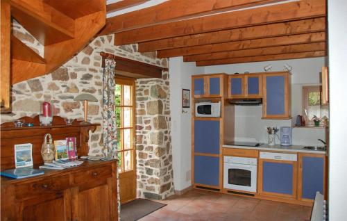 Amazing home in Plouguiel with 2 Bedrooms
