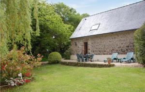 Amazing home in Plouguiel with 2 Bedrooms