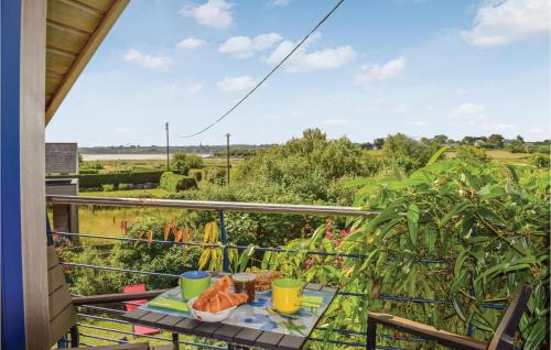 Amazing home in Plounour-Trez with 3 Bedrooms, Sauna and WiFi