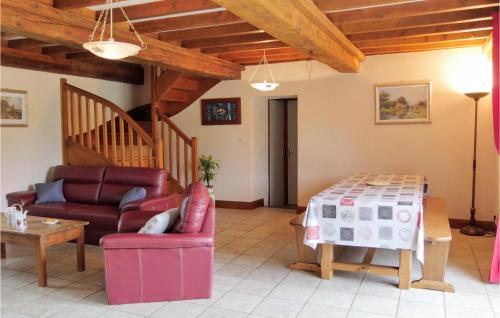 Amazing home in Portbail with 4 Bedrooms and WiFi