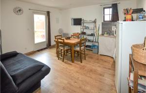 Amazing home in Robion with Outdoor swimming pool, WiFi and 1 Bedrooms