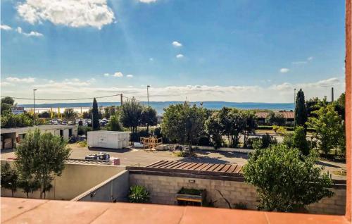 Amazing home in Rognac with Outdoor swimming pool, WiFi and 4 Bedrooms