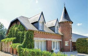 Amazing home in Roisel with 3 Bedrooms and WiFi