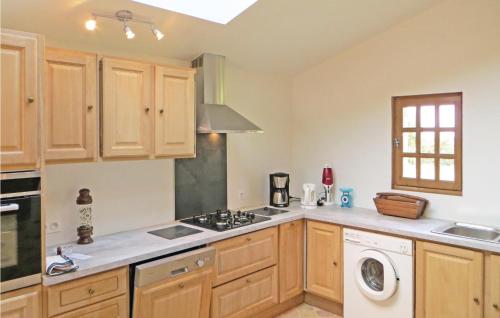 Amazing home in Rouess Vass with 2 Bedrooms and WiFi