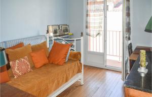 Amazing home in Royan with WiFi and 4 Bedrooms