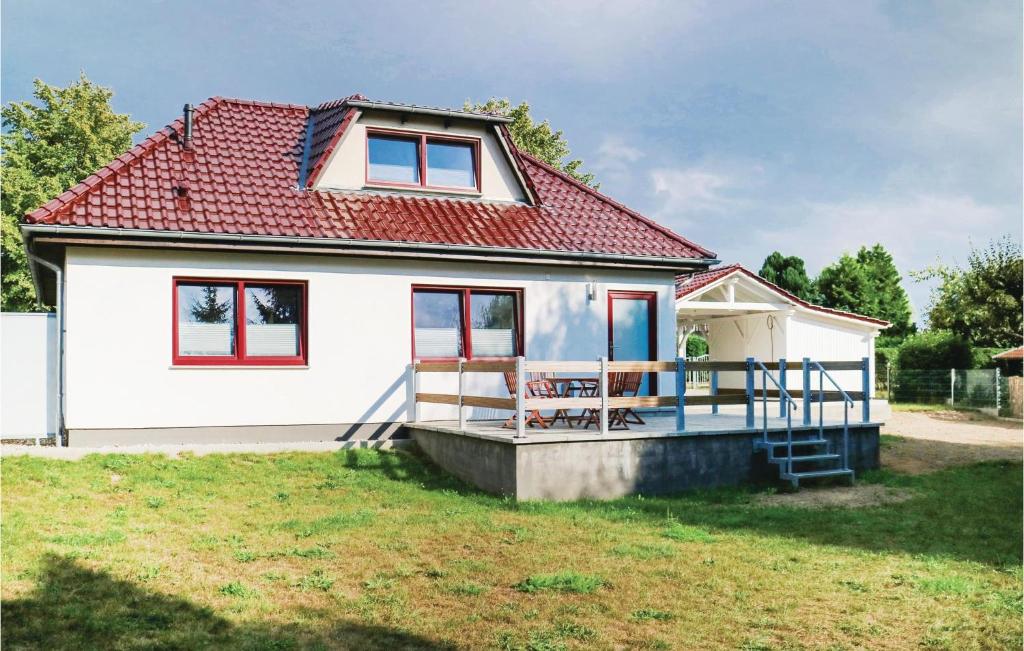 Amazing home in Rukieten with 2 Bedrooms , 18258 Rukieten