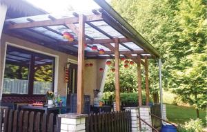 Amazing home in Sagsdorf with