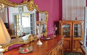 Amazing home in Senlecques with 3 Bedrooms and WiFi