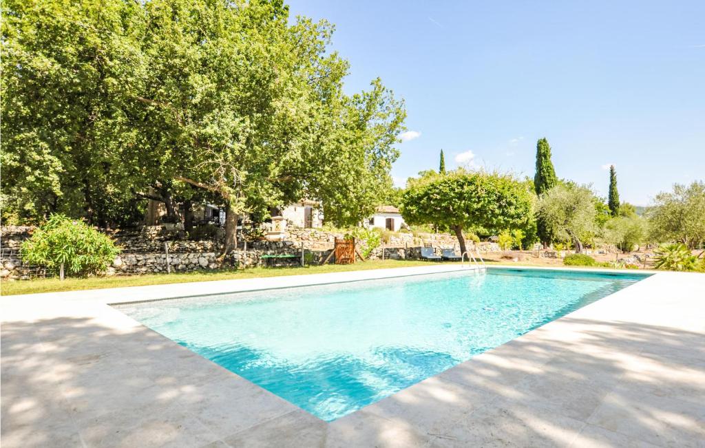 Amazing home in St, Czaire sur Siagne with 4 Bedrooms, WiFi and Outdoor swimming pool , 6530 Saint-Cézaire-sur-Siagne