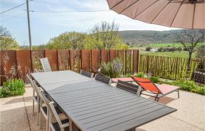 Amazing home in ST MICHEL with WiFi and 3 Bedrooms