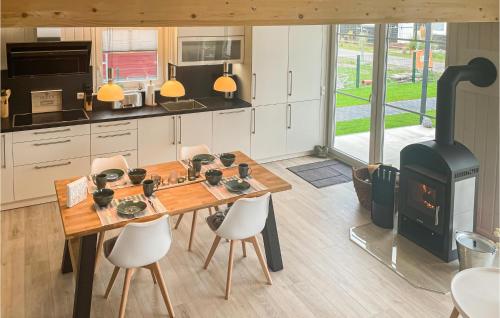 Amazing home in Wandlitz OT Zerpenschl with WiFi and 2 Bedrooms