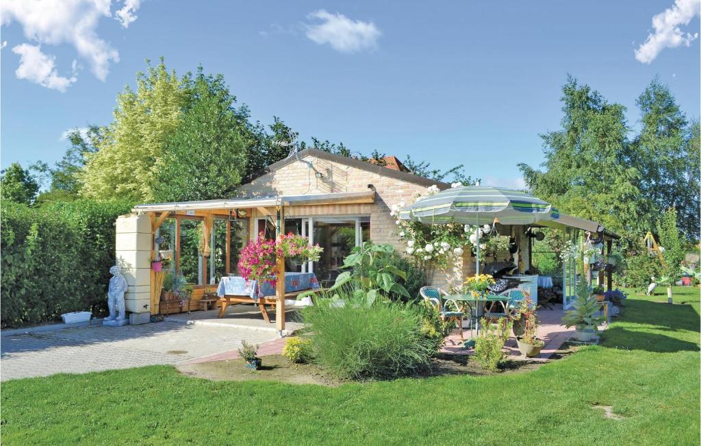 Maison de vacances Amazing home in Watten with  59143 Watten