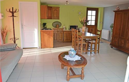Amazing home in Watten with