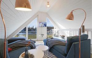 Amazing home in Zerpenschleuse with 2 Bedrooms and WiFi