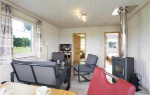 Amazing home in Zerpenschleuse with 2 Bedrooms
