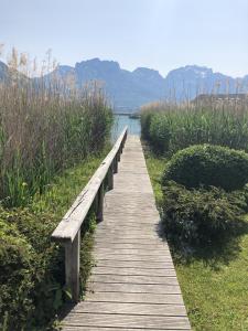 Maison de vacances Angel Services - LA MAISON DE LA PLAGE de la plage 120 74320 Sévrier Rhône-Alpes