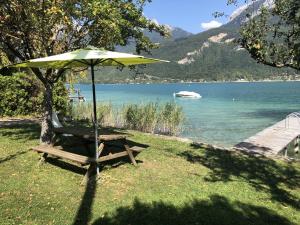 Angel Services - LA MAISON DU LAC