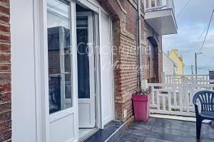 Appartement avec terrasse vue mer