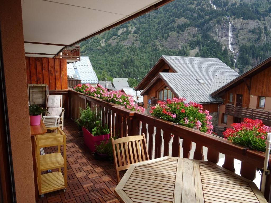 Maison de vacances Appartement Claret 1 Place de la Fare 38114 Vaujany