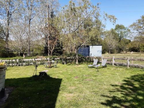 Appartement en lisière de forêt avec étang