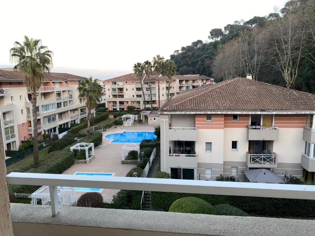 Appartement moderne 2 pièces Domaine de l'oasis, Bâtiment A, Appartement 95 73-75 Avenue de Grasse, 06800 Cagnes-sur-Mer