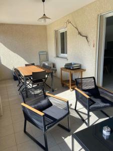 Appartement Serena 4 pers piscine 2 min plage en voiture