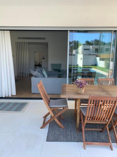 AROEIRA LISBON VILLA GOLF & BEACH