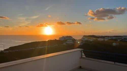 Arrifana Sunset Sea View Villa