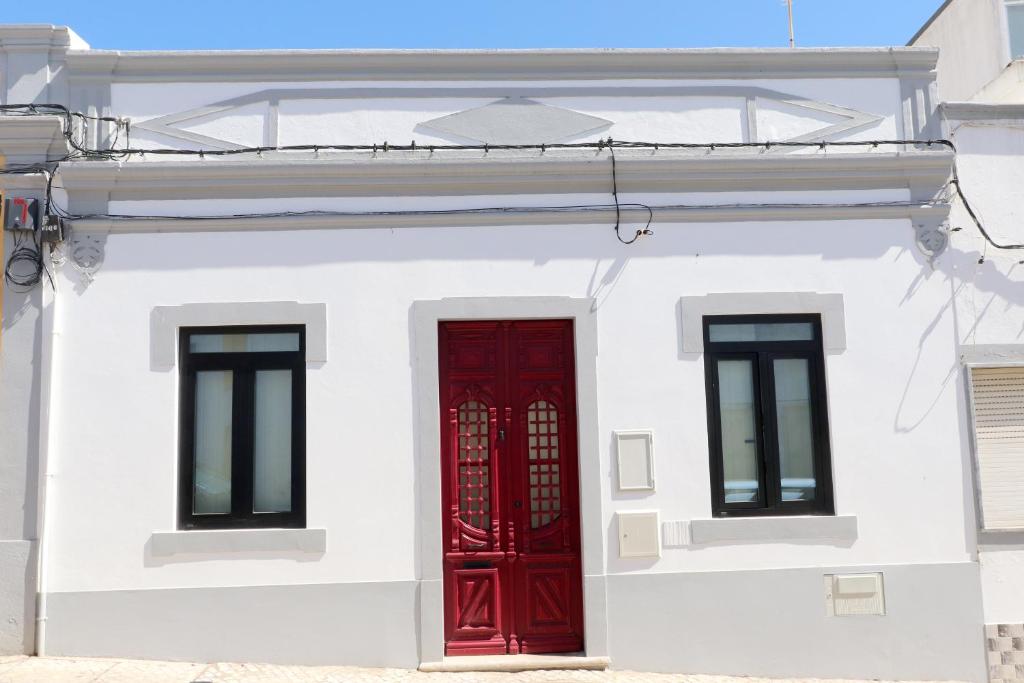 Arty Casa Rua das Olarias 16, 8000-275 Faro
