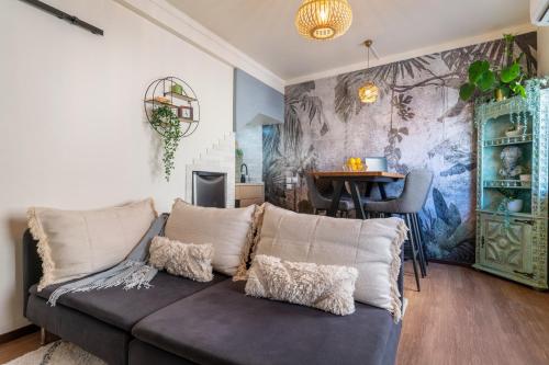 Arty vintage townhouse near the Ria Formosa, Olhao
