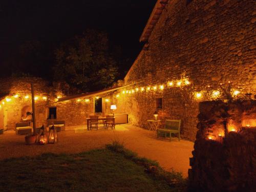Attractive property set within idyllic gardens
