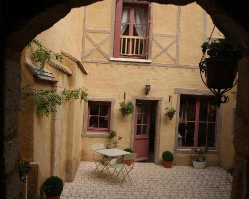 Au 9 rue de la Paix, Maison d Elisabeth