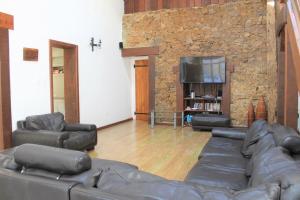 Auvignac House, a spacious property for 20 people.