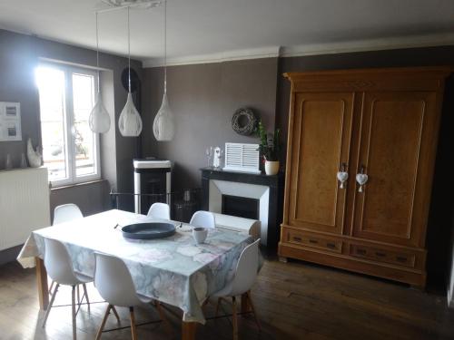 Aux chambres de l Isle