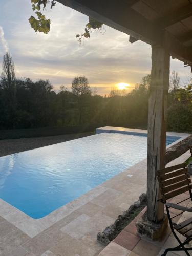 Aux Juges-charming holiday house with private infinitypool!