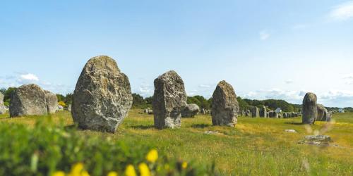 Aux portes des alignements de Carnac