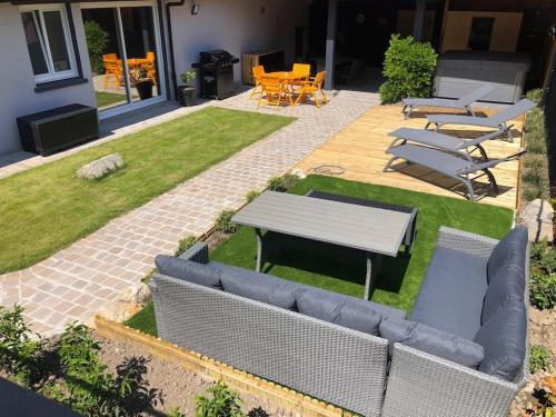 Aux portes des Lacs - Logement - 11 personnes - SPA-SAUNA - 4 chambres