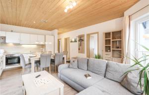 Awesome home in Altefhr-Rgen with 3 Bedrooms, Sauna and WiFi