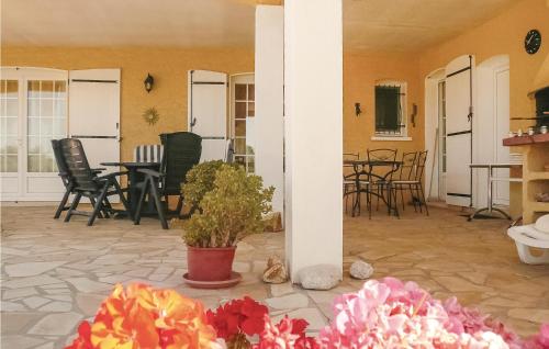 Awesome home in Argeliers with 3 Bedrooms, WiFi and Outdoor swimming pool