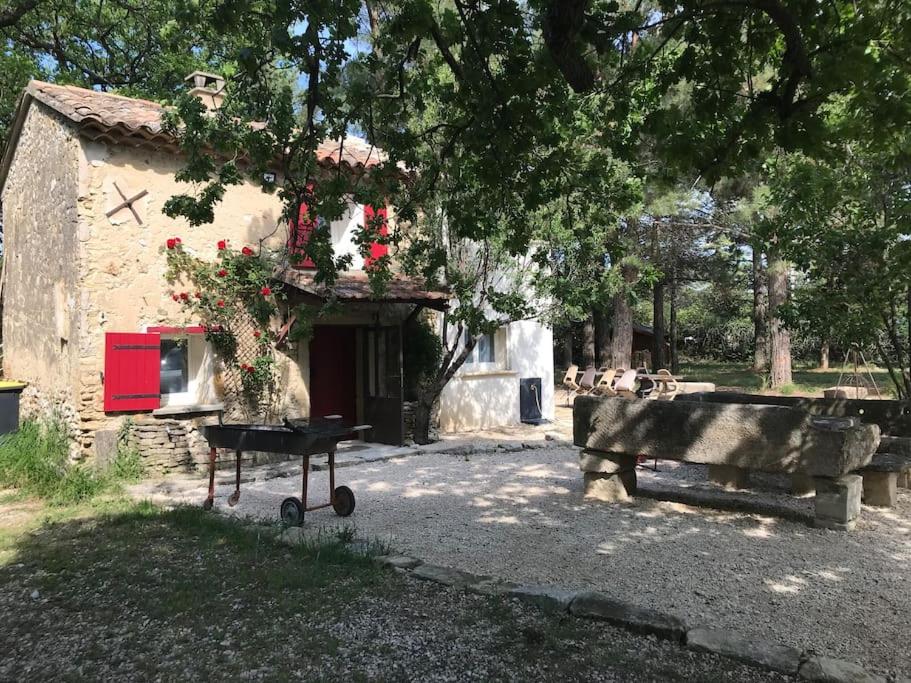 Awesome home in Beaucaire with 2 Bedrooms and WiFi 30300 Beaucaire