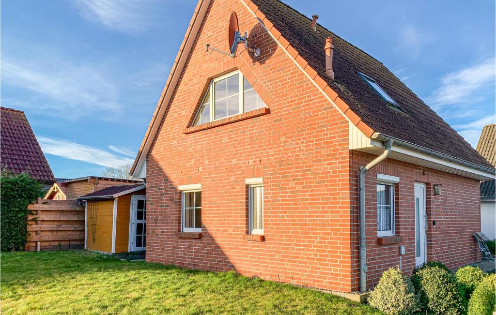 Awesome home in Beckerwitz with 2 Bedrooms and WiFi , 23968 Beckerwitz